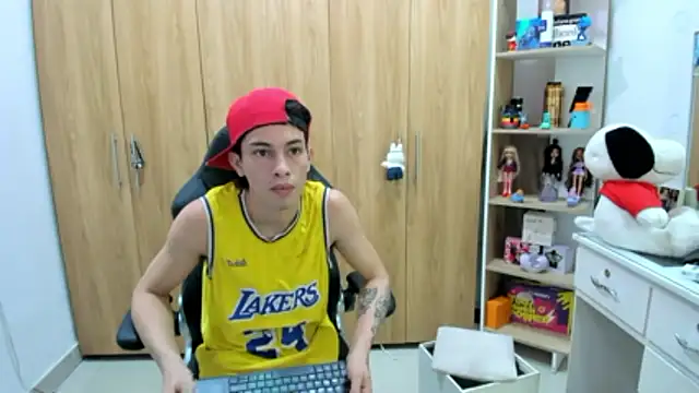 Pride_couple webcam