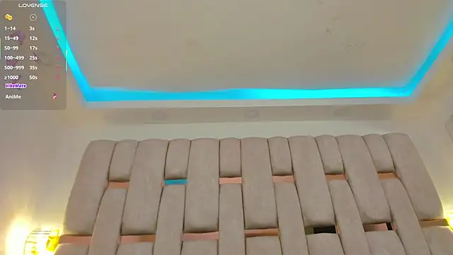 miia_blumm webcam