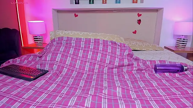 Sharon_Adamss webcam