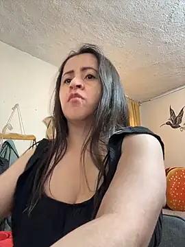 latinfemale webcam