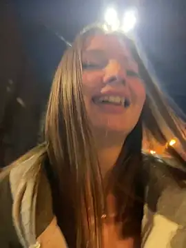 KrisMagnoly webcam