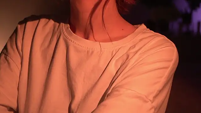 Hi_my_name_is webcam