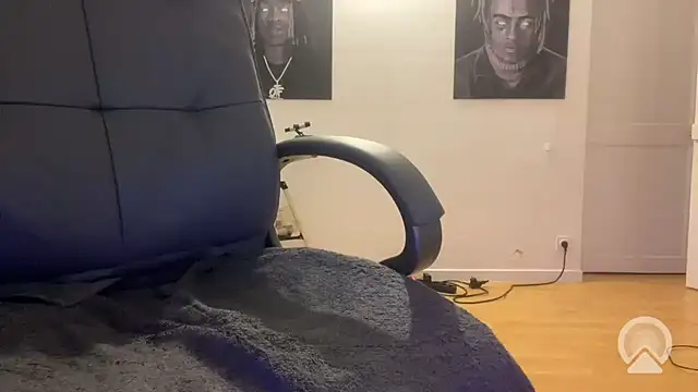 Tom19Cm_xx webcam