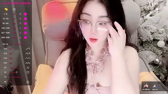 Monica-666888- webcam