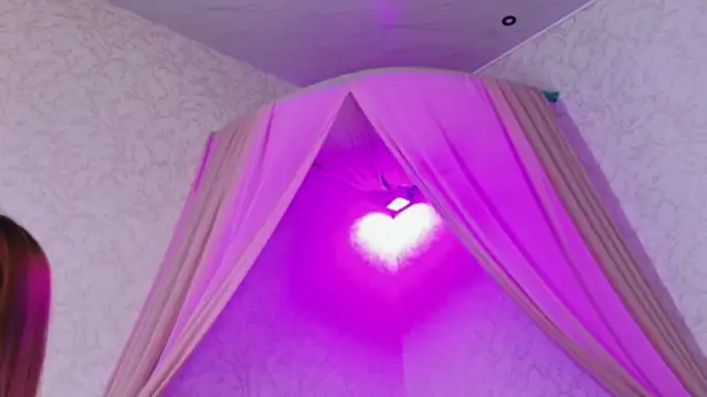 LolaGray__ webcam