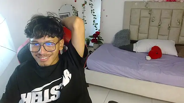 blackfox_desire webcam