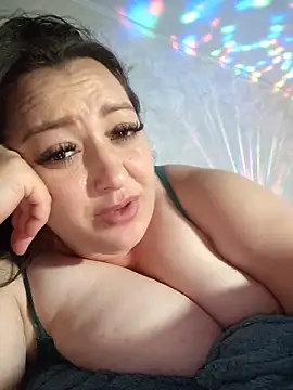 AMYRA_HOT webcam