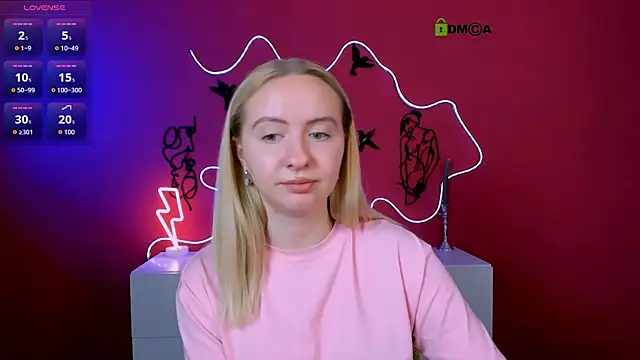 mila_glow1 webcam