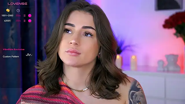AishaSins webcam