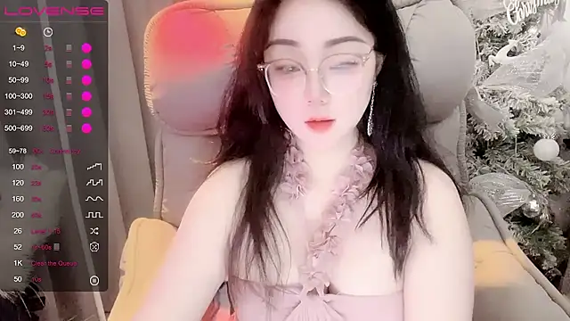 Monica-666888- webcam