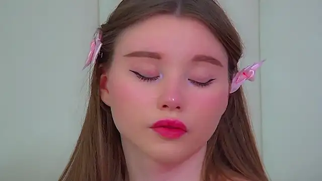 KeiraAsti