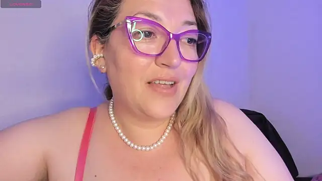 Naty_Mature_