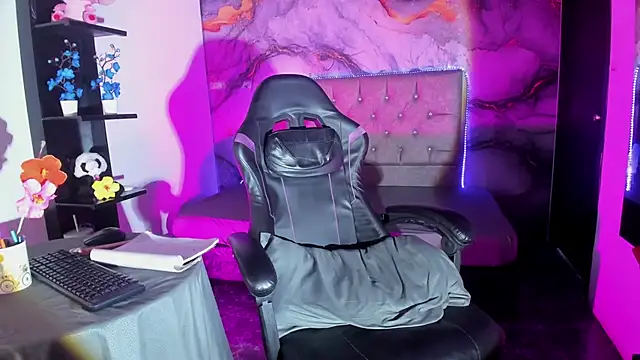 CataleyaMoon_ webcam