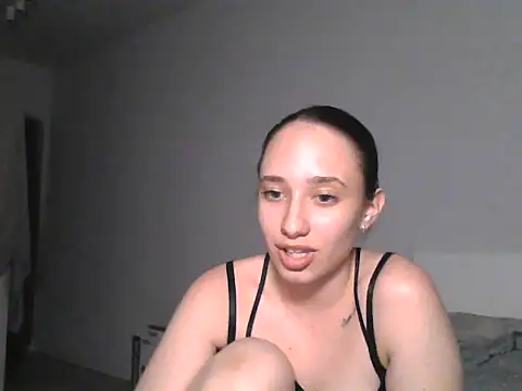 DarkMirel webcam