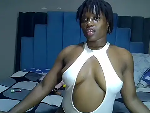 melanin_moon webcam