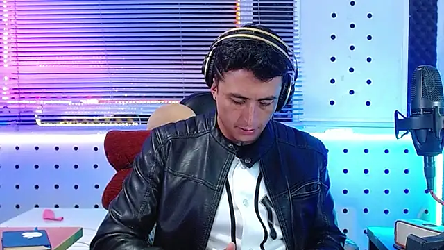 Godofcumxxx webcam