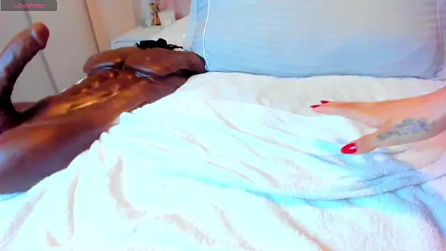 kittyy_milk_001 webcam