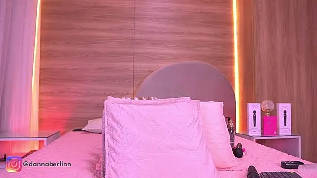 danna_berlin_ webcam