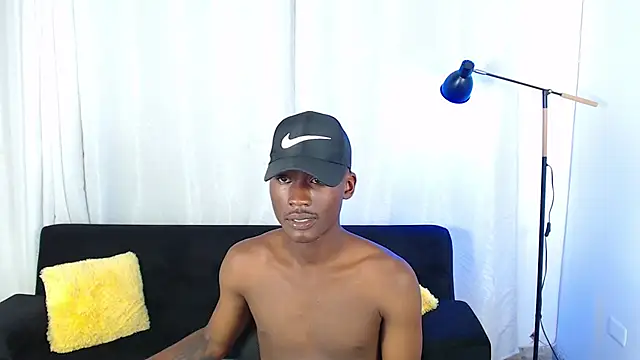 alexaandro18 (M twink) - Cumshow