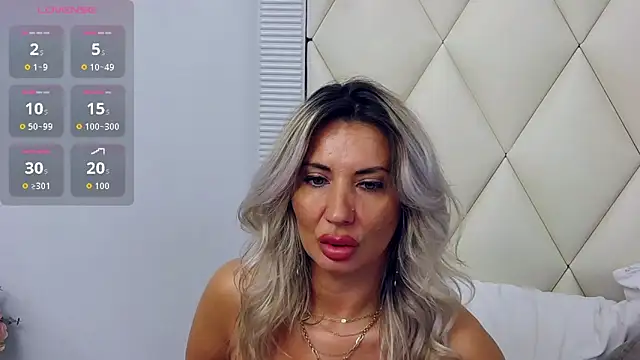 GinaBear webcam