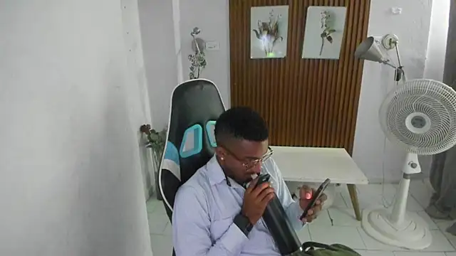 Darwin_mayo webcam