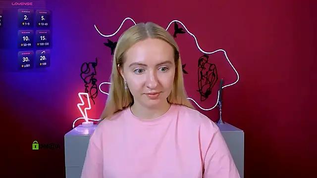 mila_glow1 webcam