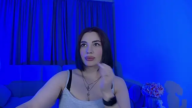 adrianatoress - AdrianaToress's free webcam - UK Sex Cams