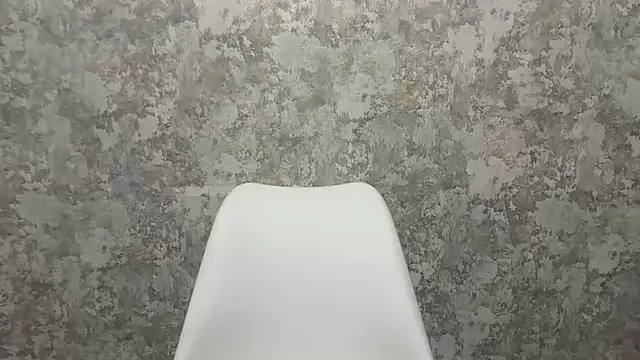 Angelinaa19 webcam