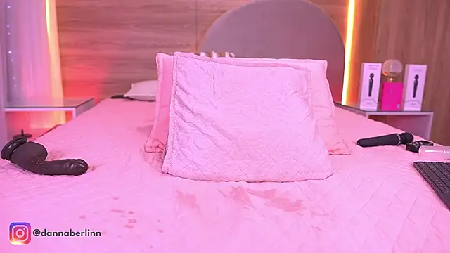 danna_berlin_ webcam