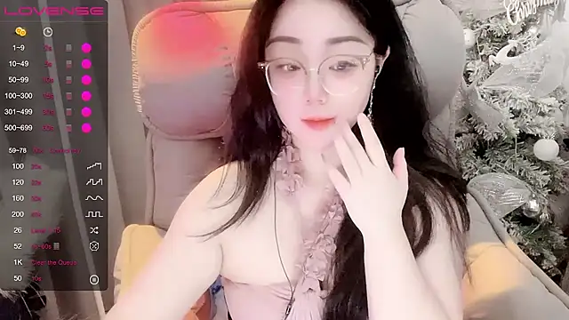 Monica-666888- webcam