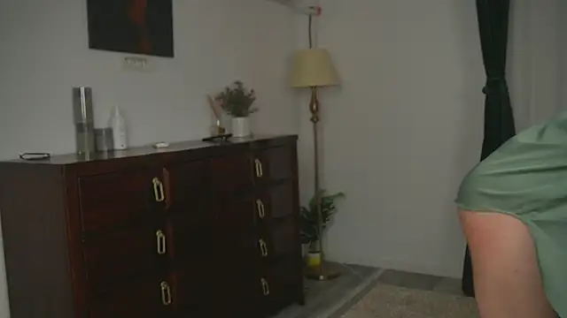 Alyonaqueen_
