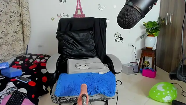 isa_loves_cum webcam