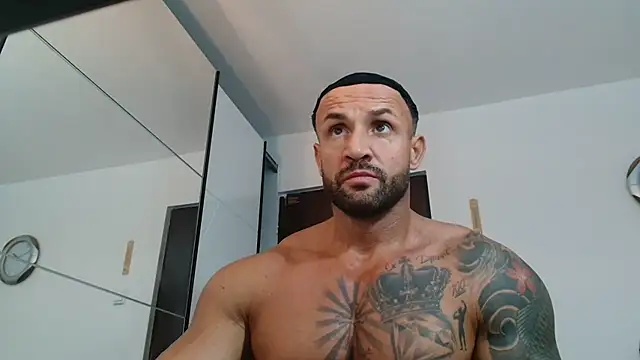 Magnificmuscles89 webcam