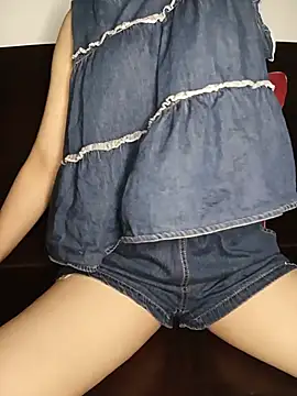 Ladygirl20 webcam
