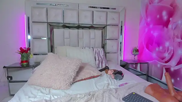 mia_peyton webcam