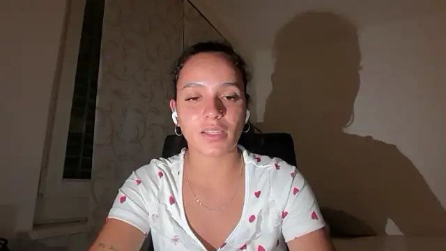 Maia_Park webcam
