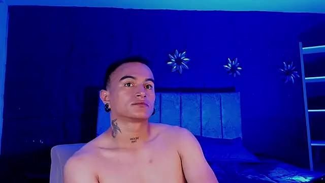 LiamDeep webcam