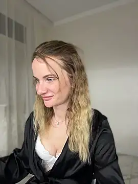 AinyrVixxen webcam