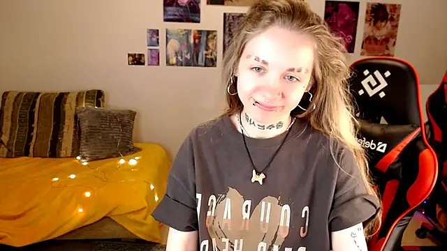 Nica_Kawaii webcam