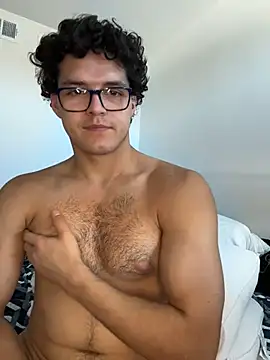 Caleb-Sweats webcam