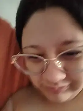 yilingandAlan13 webcam