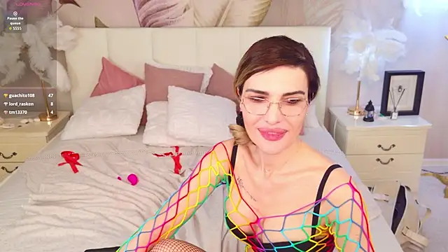 KaronTouches webcam