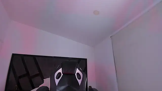 RyleyWest webcam