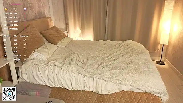 ClaudiaWhitherspoon webcam