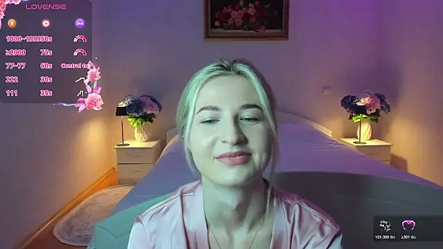 Julie_Blaze webcam