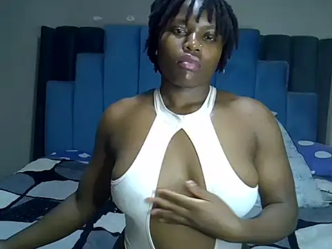 melanin_moon webcam