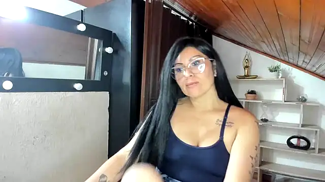 Tania_mature