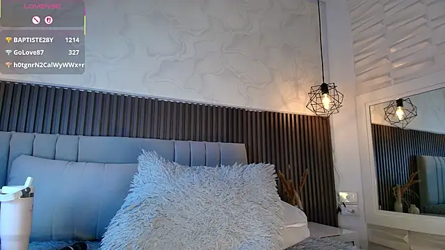 SHANONCLARK webcam