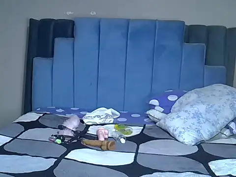 melanin_moon webcam