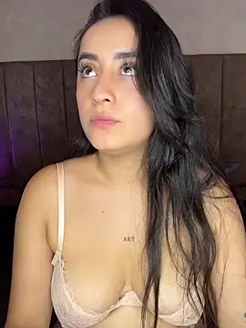 Antonella_Julieta webcam